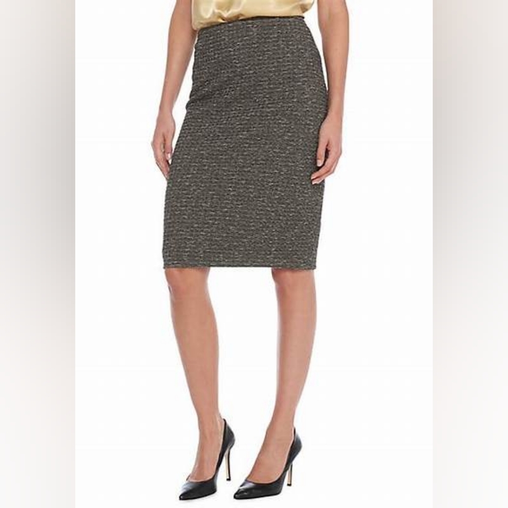 NWT, Kasper Metallic Knit Slim Skirt